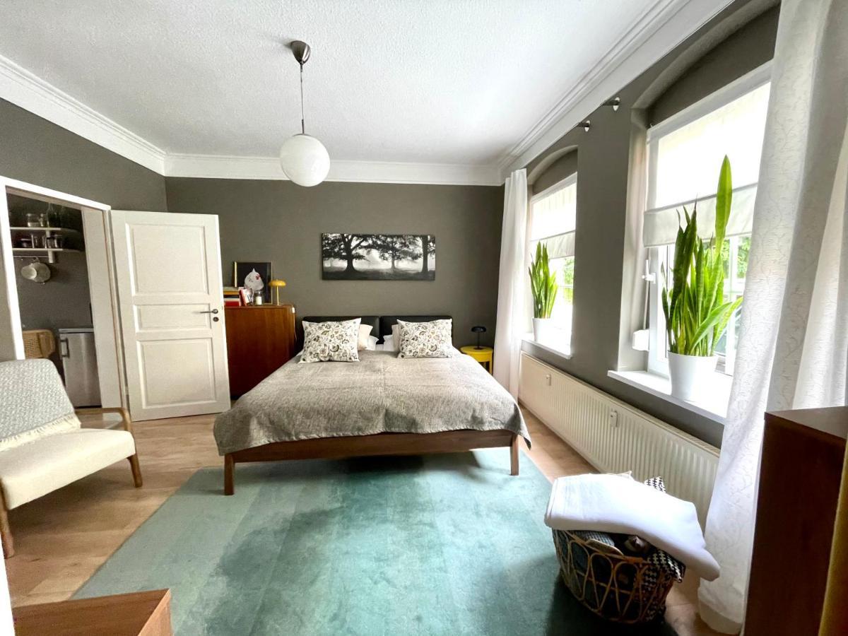Jethon Appartement In Der Gasse 닌부르크 외부 사진